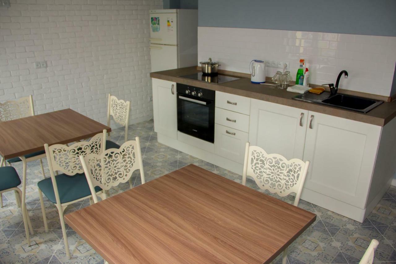 אלמטי Hostel - Guest House Meyman מראה חיצוני תמונה