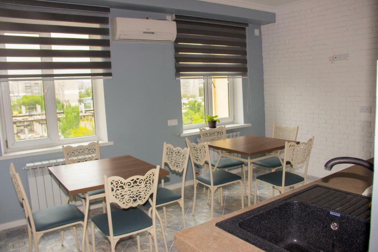 אלמטי Hostel - Guest House Meyman מראה חיצוני תמונה