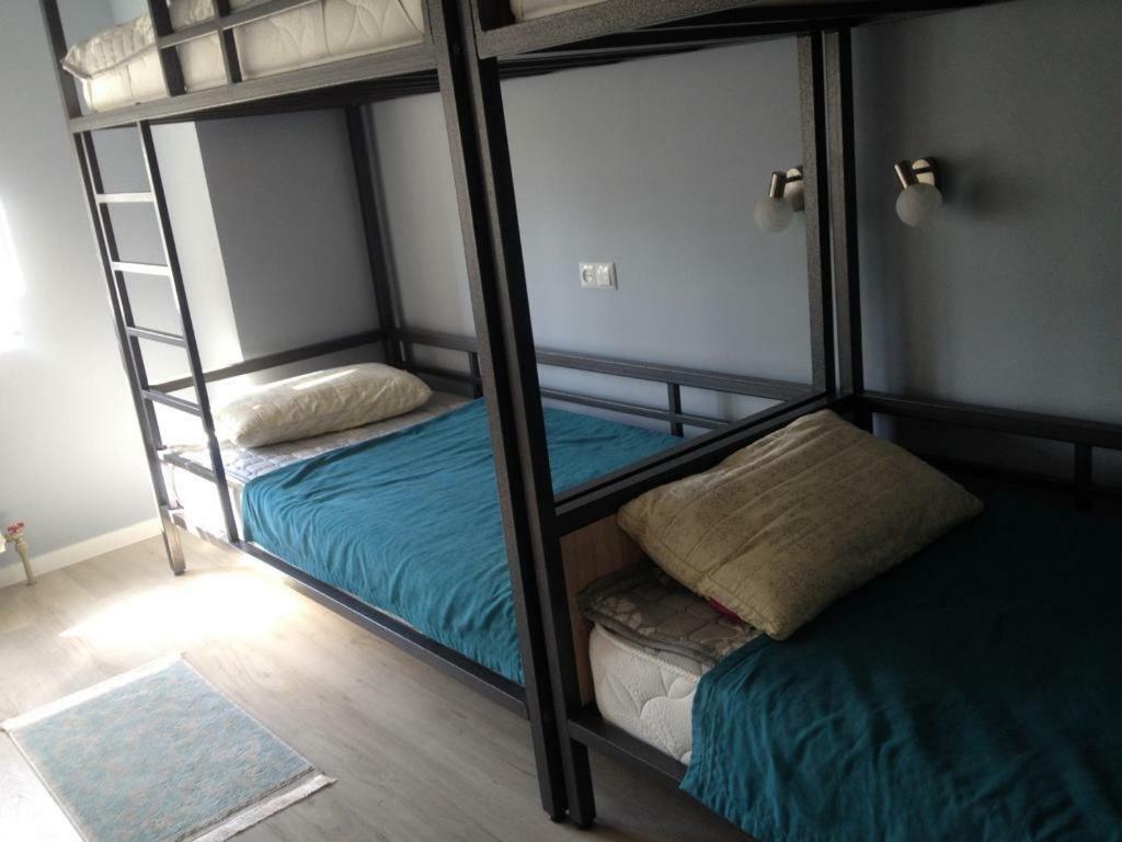 אלמטי Hostel - Guest House Meyman מראה חיצוני תמונה